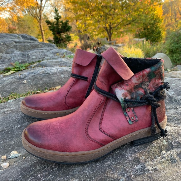 Rieker Z6771-35 Fee 93 Burgundy Red Floral Vegan Foldover Ankle Bootie Boot - Picture 6 of 16